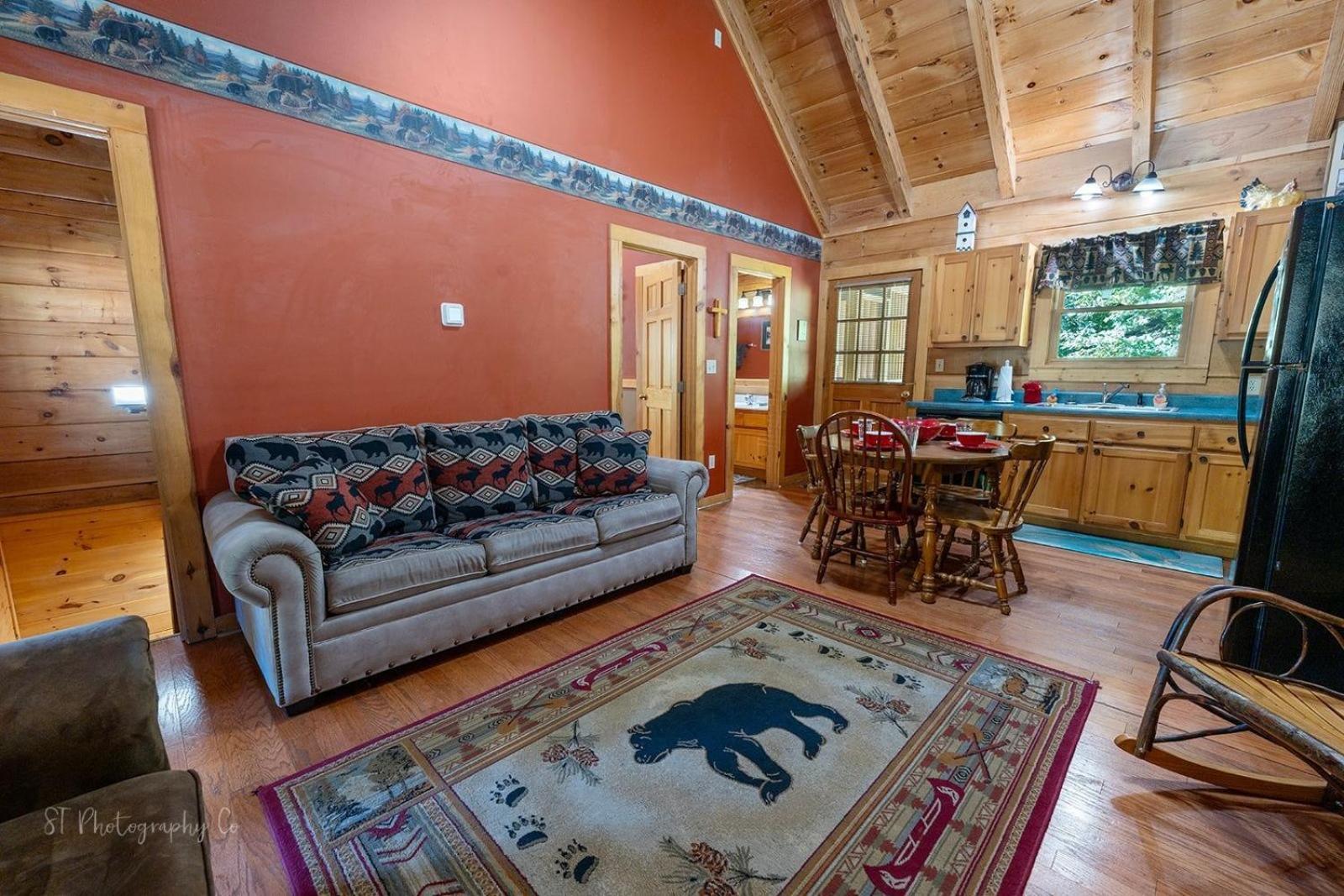 Karen'S Cabin Cabin 비둘기 포지 외부 사진