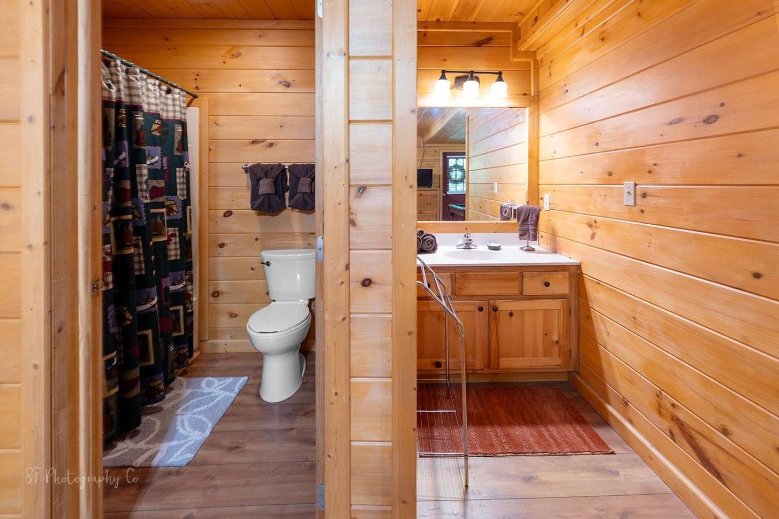 Karen'S Cabin Cabin 비둘기 포지 외부 사진