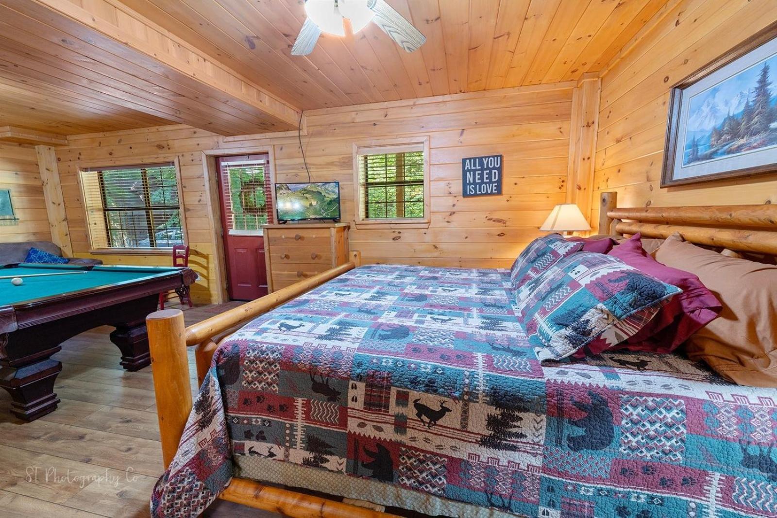 Karen'S Cabin Cabin 비둘기 포지 외부 사진